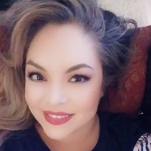 Meet your Posher, Kellie